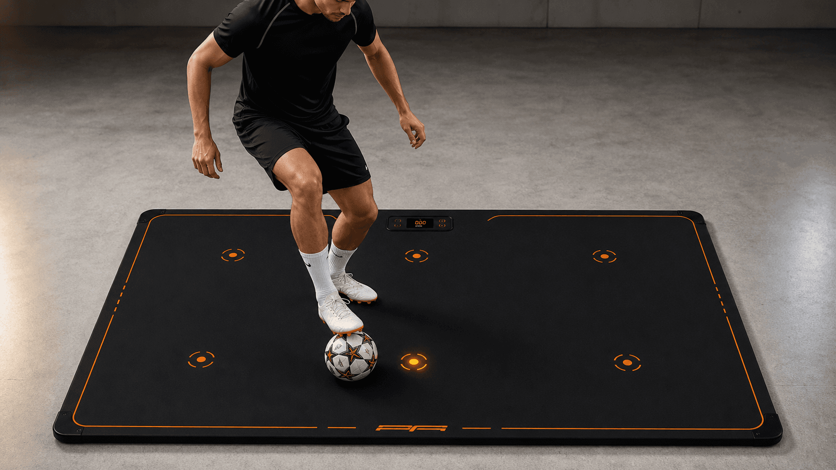 World Cup inspired football training on the STRK smart reaction mat
